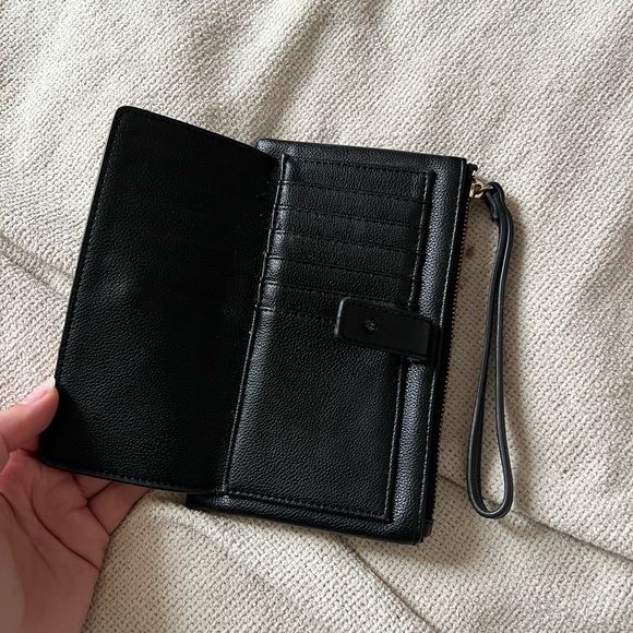 Black Wallet - Picture 2 of 2